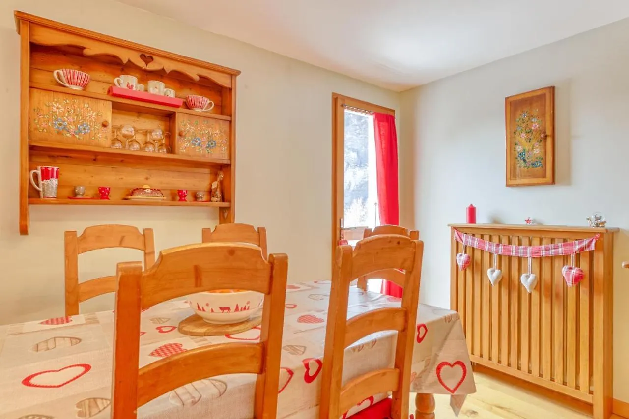 Les Clarines - 3 Chambres Et Jardin - Magnifique Vue La Giettaz Apartamento